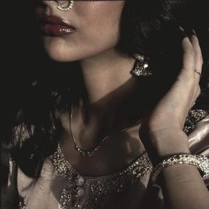 aish.the.author logo