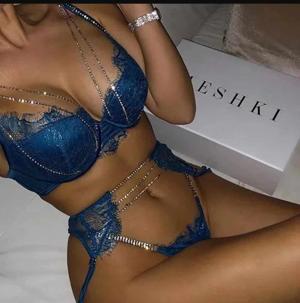 Ch 6 :- Bondage -  S€x slave in red room🥵🍑🔞