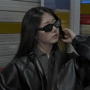 𝐫𝐚𝐬𝐡𝐢.𝐰𝐫𝐭𝐬💋✨ logo