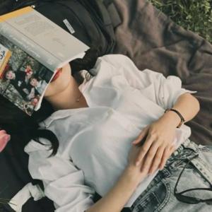 Inaya Imagines  logo