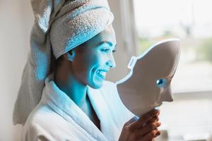 Glokore LED Mask Reviews – I Tried 30 Days: Results, Complaints & Is It Worth It (2025)