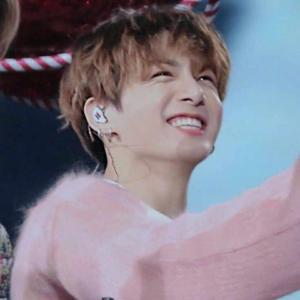 Kookie(⁠✿⁠ ⁠♡⁠‿⁠♡⁠) logo