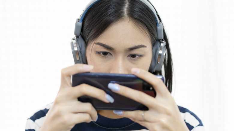 Does Game Mode Really Improve The Performance Of Games And Apps On Your  Phone?