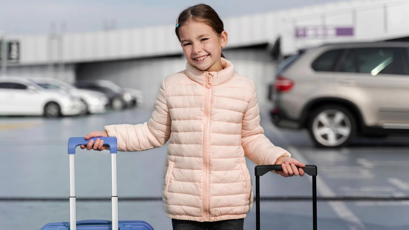 ¿Cuál es la política de menores no acompañados de Avianca Airlines? +1-888-738-0817