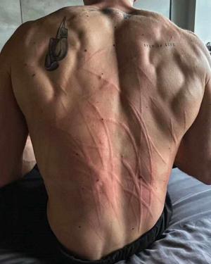 рдкреНрд░рд┐рдпрд╛ рдФрд░ рдЖрджрд░реНрд╢ рд╣реИрдкреНрдкреА рдПрдВрдбрд┐рдВрдЧ, "рдШреЛреЬреА рдмрди рдЬрд╛ рдмреЗрдмреА... рд╕реЛрдлреЗ рдкрд░..