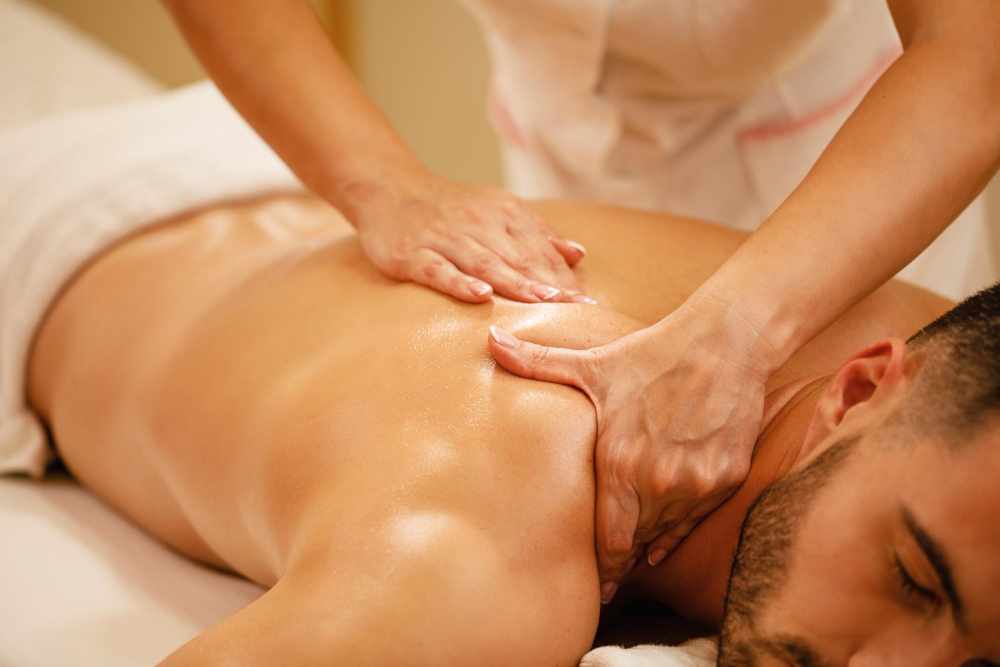How Deep Tissue Massage Helps Relieve Chronic Pain and Muscle Tension?