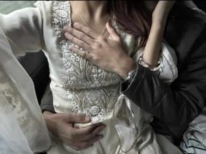 “तुम्हें देखता हूँ तो लगता है ,बाकी दुनिया बेकार है"