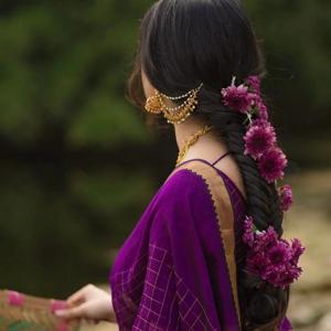 Shivanshi_writess  logo