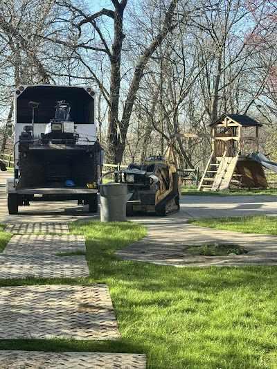 Can You Negotiate Tree Removal in Monroeville, PA?