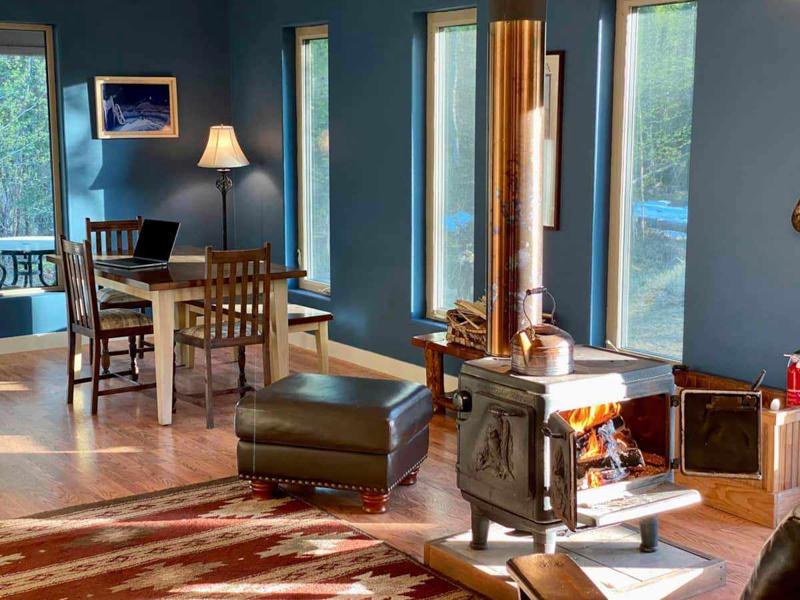 Talkeetna House: Your Cozy Haven in the Alaskan Wilderness