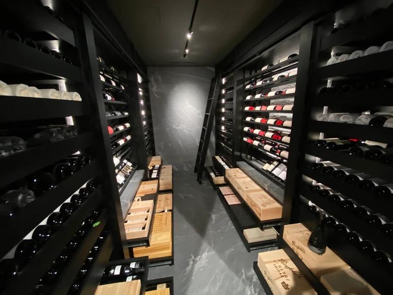 Wine Cellar Cooling Units Australia: How to Maintain Ideal Wine Storage Temperature