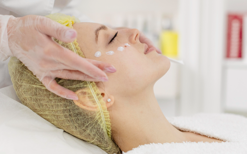 Professional Glowing Skin Treatments: Your Path to Natural Radiance