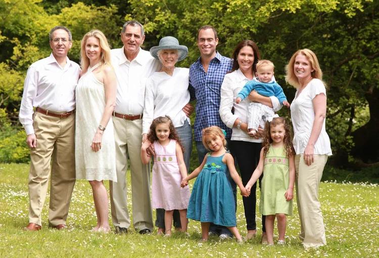 Why the Bay Area's Photographer Images Tend to Feel Familiar over Time?