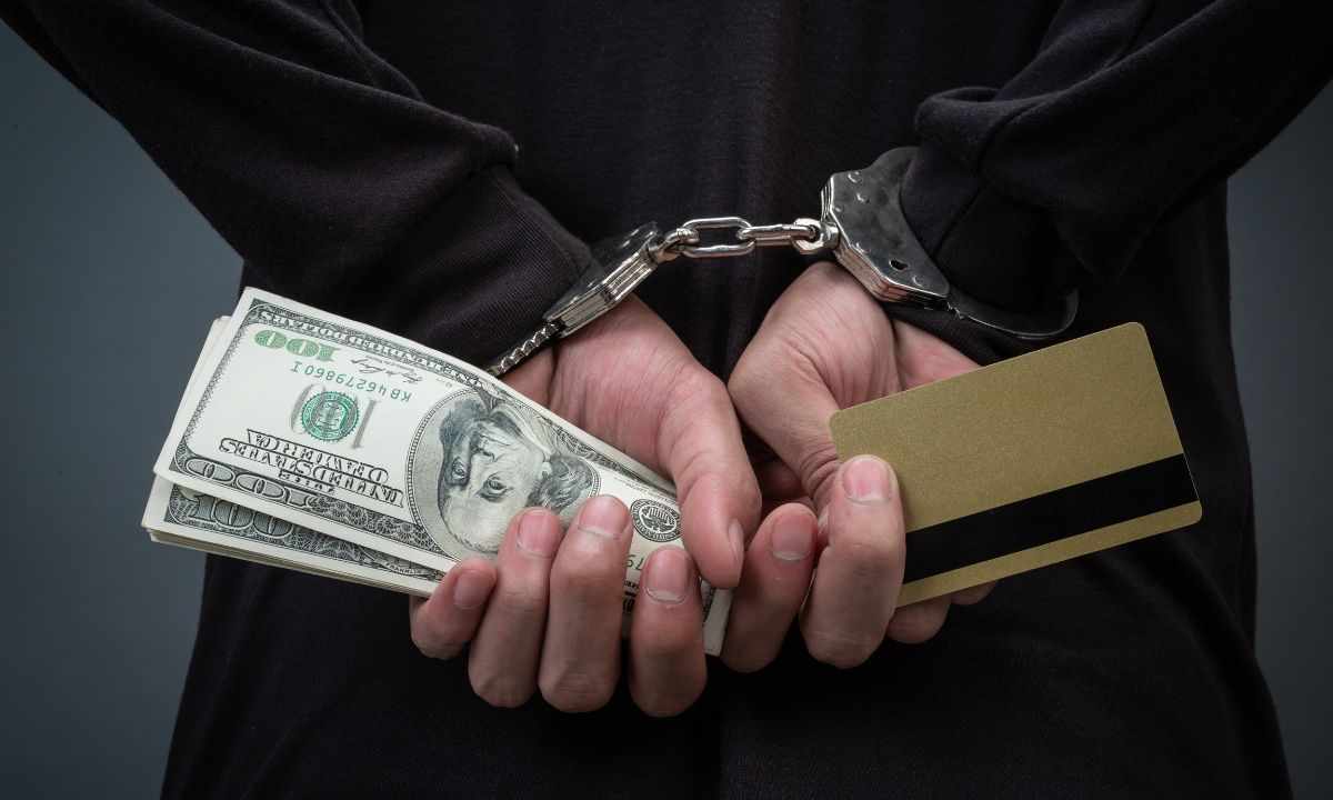 Bail Bondsman in Fontana: Bail Someone Out at 3 AM