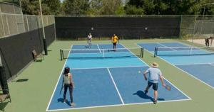 Bouw een Succesvolle Padelclub met Slimme Terugkerende Inkomstenmodellen