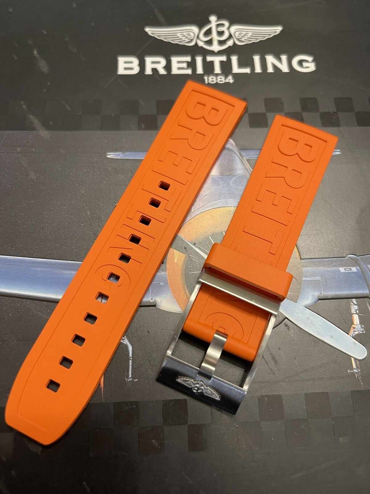 Why a Breitling Rubber Watch Strap Is the Best Upgrade for Daily Performance Watches
