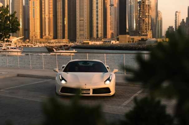 United Car Hub: Your Trusted Choice for Dubai Airport Car Rental Services