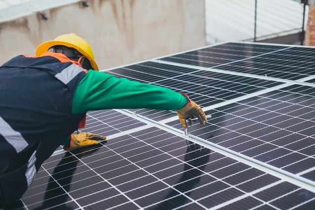 Go Green and Save Big: The Financial Benefits of Solar Installation