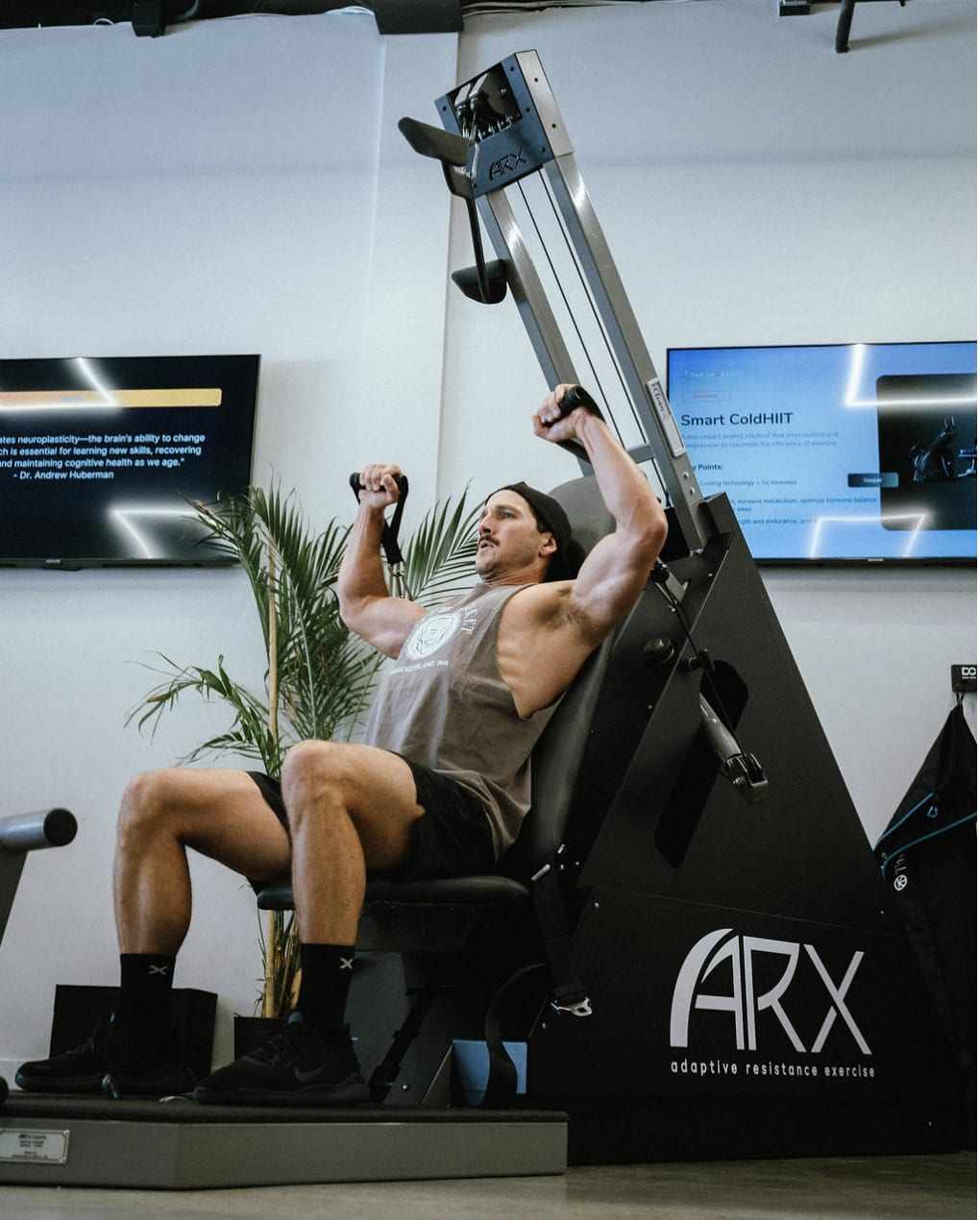 High Intensity Interval Training Workouts Enhance Total Body Conditioning With Alternating Challenging And Recovery Phases