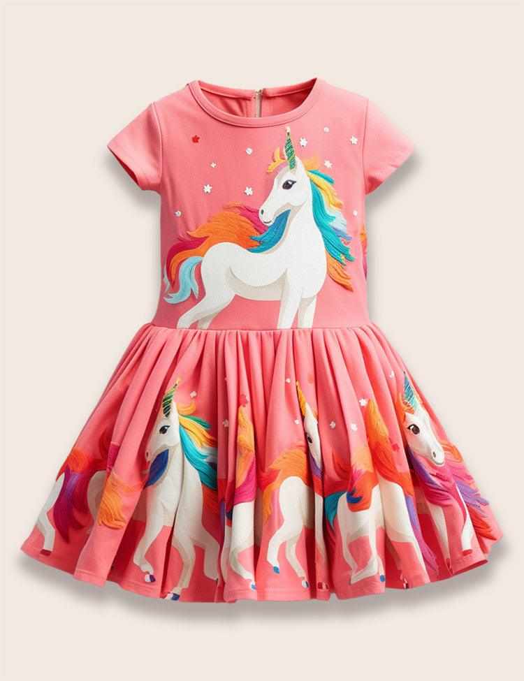 Mini Berni: Where Kids' Fashion Takes Center Stage!