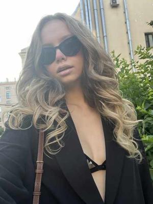 Fake Date Turns Real – Her Lips on Mine🥵