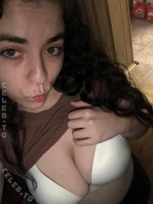 Widow Bhabhi Seduced and Fucked😘🫣