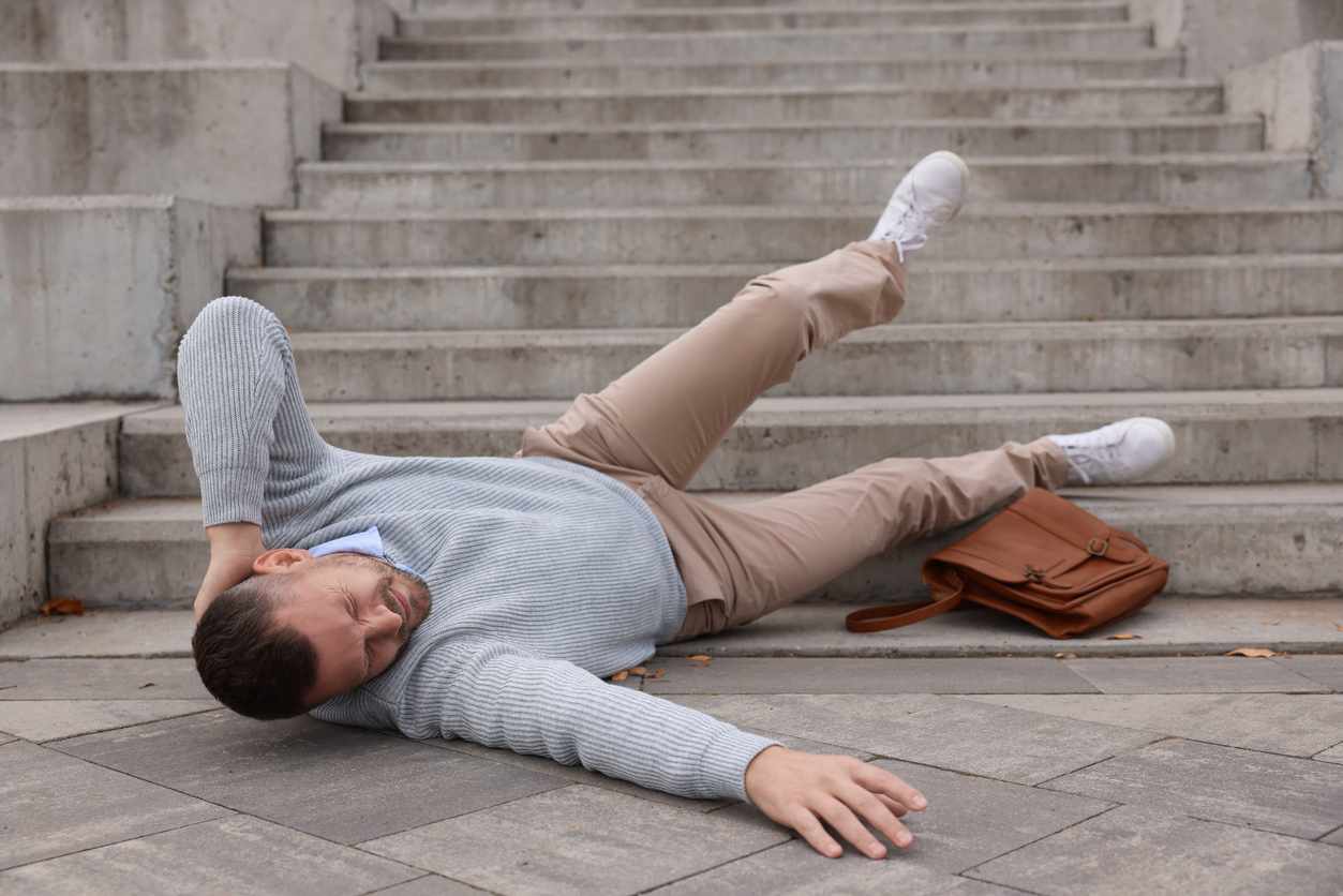 Top Reasons to Contact Slip and Fall Lawyers in Sydney Immediately After an Accident