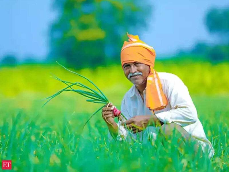 प्रधानमंत्री कृषि सम्मान निधि: एक कदम परिवर्तन की ओर।