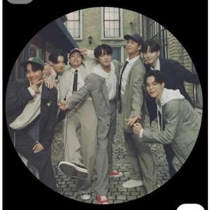 Nayyara Siddiqui logo