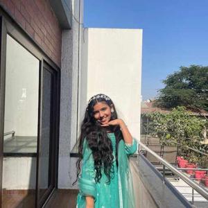 Misri Kabrawala logo