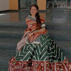 Vaishnavi Sharma logo