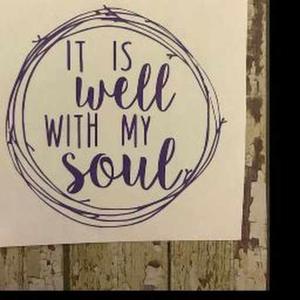 March Pauline Perez logo