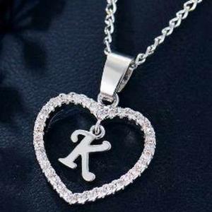 Keertika Mishra logo