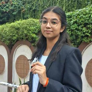 Vaishnavi Singh logo