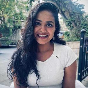 Shalmolie Singh logo