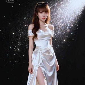 Heo Mi Nhon logo