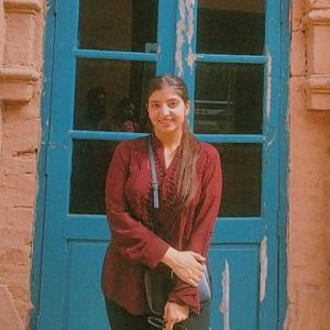 Simran Cheema logo