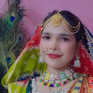 Pankhuri Chauhan logo