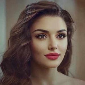 Malika E Aaaliyaah Hayattt Usmani logo