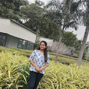 Srinidhi Manoharan logo