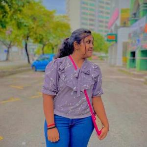 KIIRTNANAAMUTHUKUMAR KIIRTZZ logo