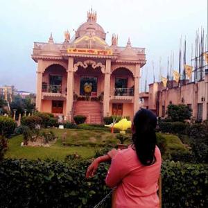 Kalyani Sarkar Manshi Sarkar logo