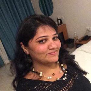 Priya Bandhavi logo