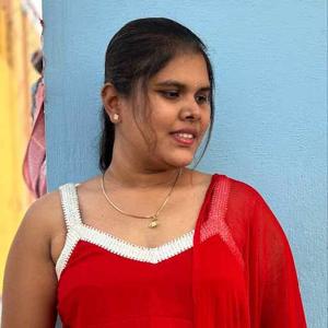 Anusha Suresh logo