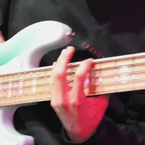 Rebecca Yanthan logo