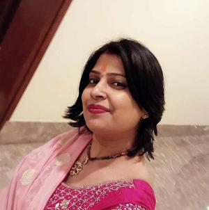 Pooja Bansal logo