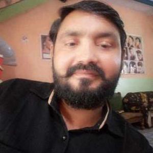 Momin Saifi logo