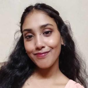 Prachi Sharma logo