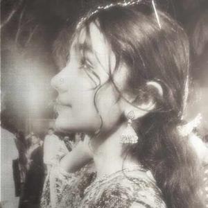 manvi thakur logo