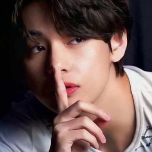 bts king logo